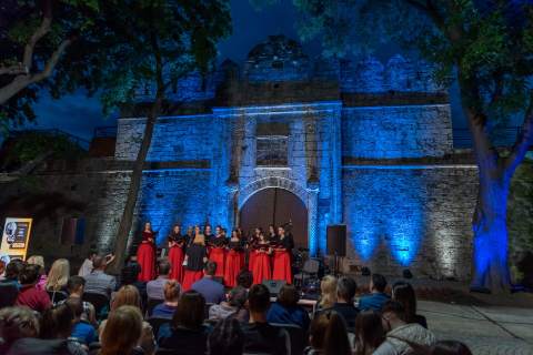 "ГРАДСКА СЛАВА - ДАНИ СВЕТОГ ЦАРА КОНСТАНТИНА И ЦАРИЦЕ ЈЕЛЕНЕ"