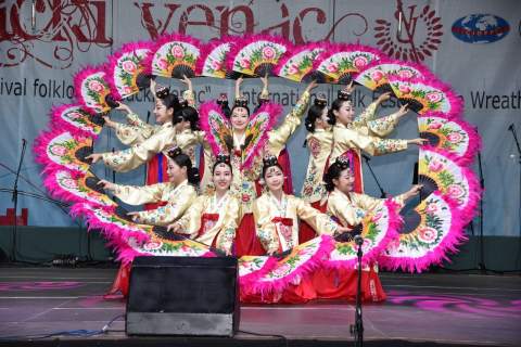 · МЕЂУНАРОДНИ ФЕСТИВАЛ ФОЛКЛОРА „ВРШАЧКИ ВЕНАЦ” · ЕТНО САЈАМ