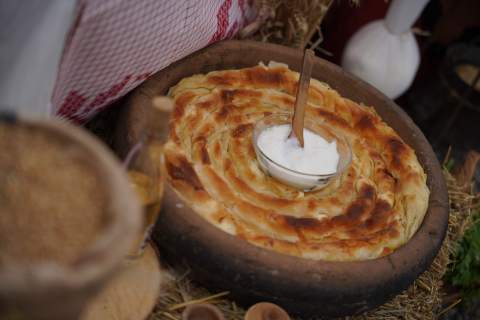 ТАКМИЧЕЊЕ У ПРИПРЕМАЊУ ПИТА "ДАНИ БАНИЦЕ"